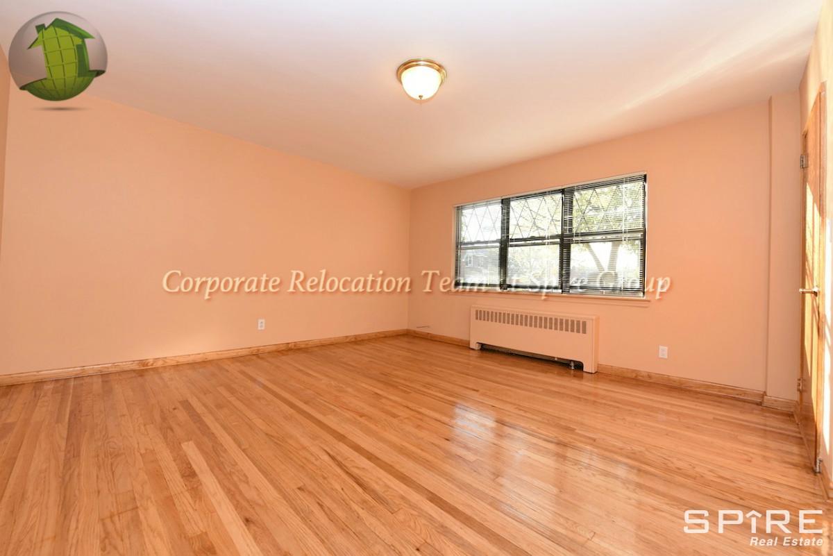 Primary Photo - 3457 29th St