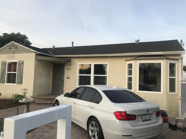 Foto del edificio - 3817 Walnut Ave