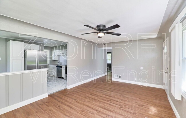 Building Photo - 3361 Delta Dr