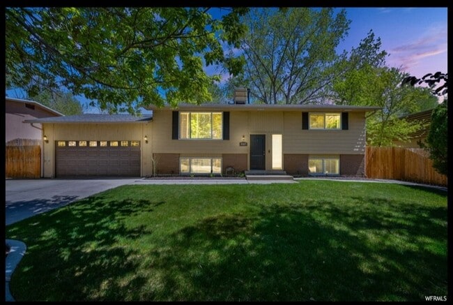 Building Photo - 9547 Flint Dr