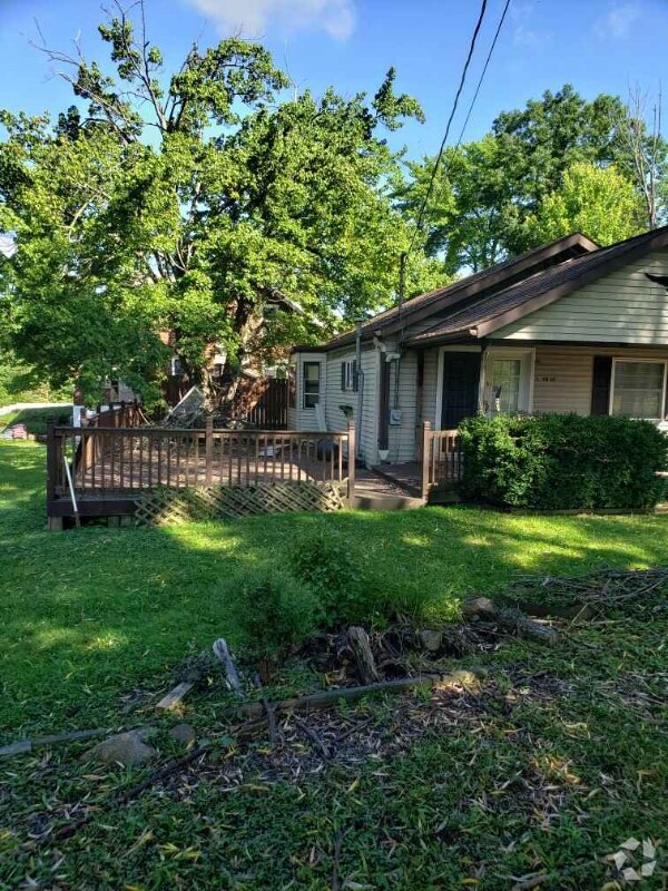 Apartments for Rent in Atlantic PA with Hardwood Floors 2 Rentals