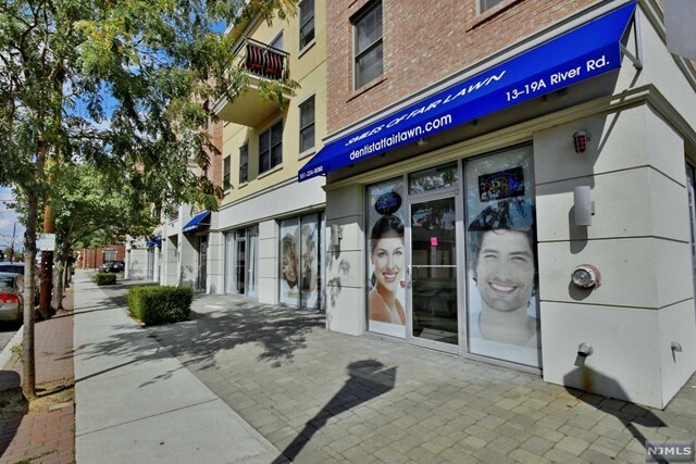 Primary Photo - 1323-23 River Rd