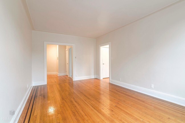 Foto del edificio - 8602 Forest Pky