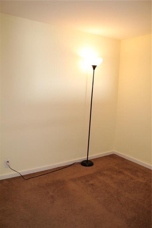 Foto del edificio - 16 Narragansett Ave