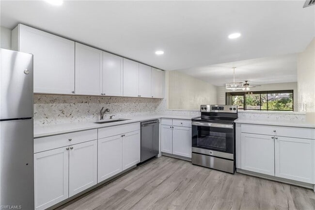 Foto del edificio - 16590 Partridge Place Rd