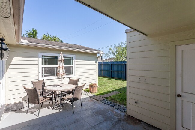Foto del edificio - 1171 Park Meadow Dr
