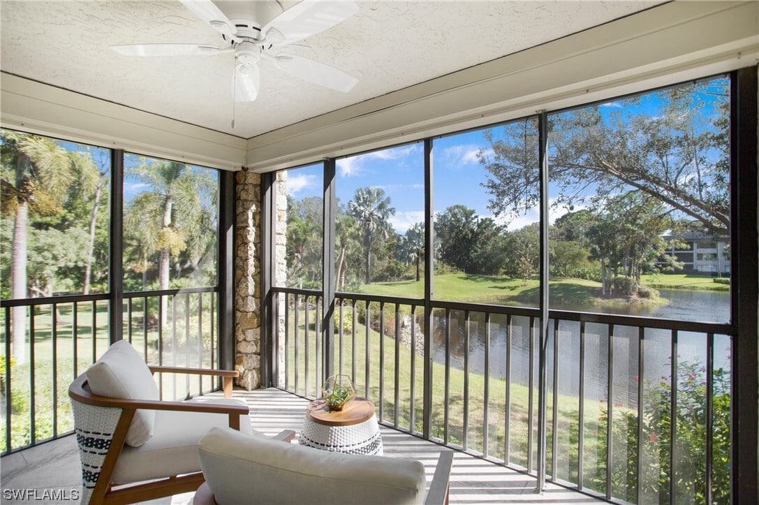 Foto principal - 5970 Pelican Bay Blvd