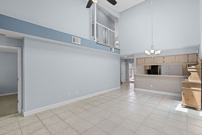 Building Photo - Sandpoint Blvd