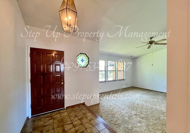 Foto del edificio - Cozy All Electric, 3 Bed 2 Bath Home in Phoenix Lake Estates!