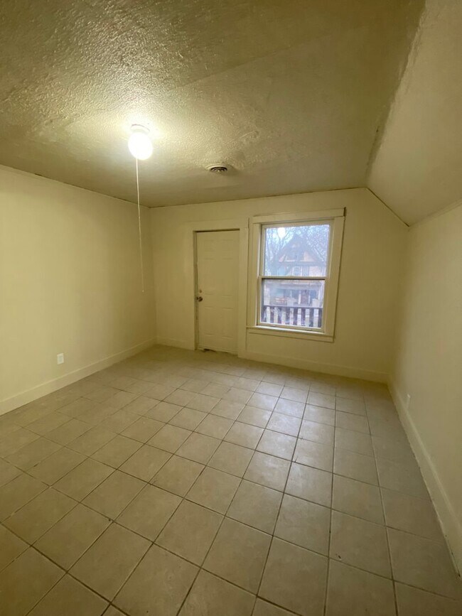 Foto del edificio - 2825 N 24th Pl