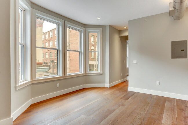 Foto del edificio - 209-211 Walnut St