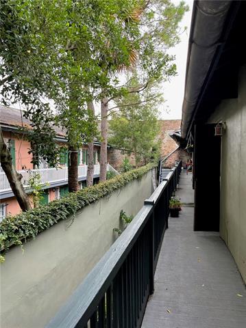 Building Photo - 523 St Philip St