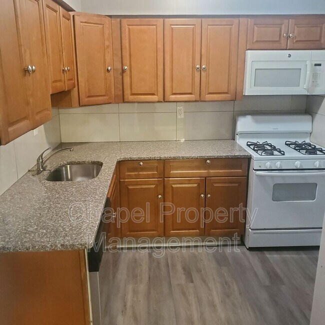 Foto del edificio - 567 Allengrove St
