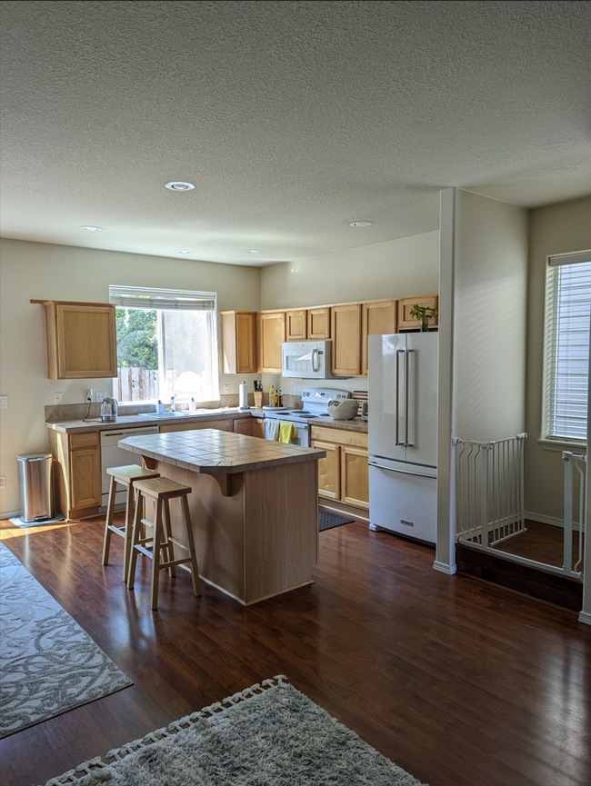Foto del edificio - 1239 SW 175th Ave