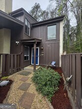 Building Photo - 96 Cobblestone Creek