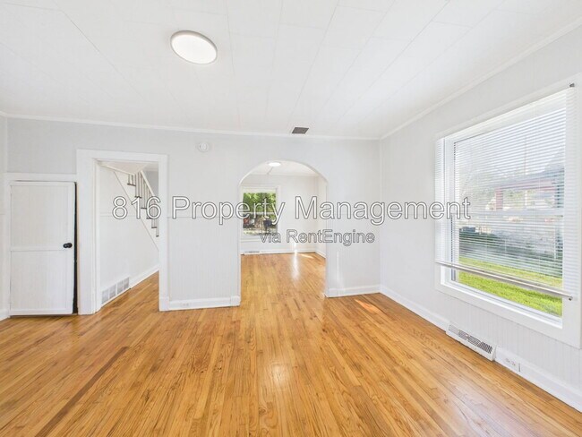 Foto del edificio - 836 N Montgall Ave