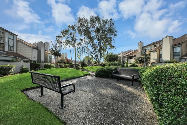Building Photo - 1059 Country Pl Dr