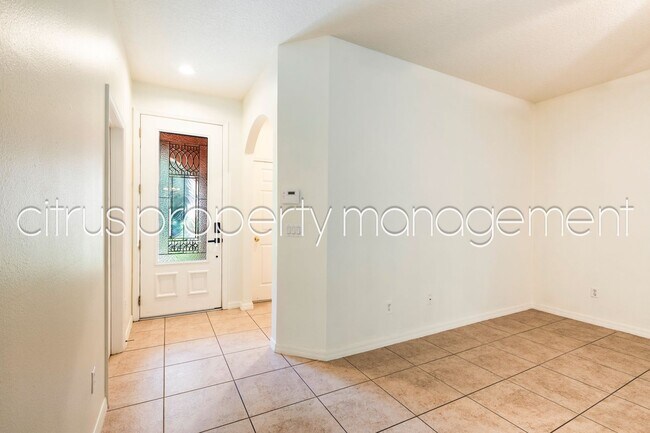 Foto del edificio - 5260 Hidden Cypress Ln