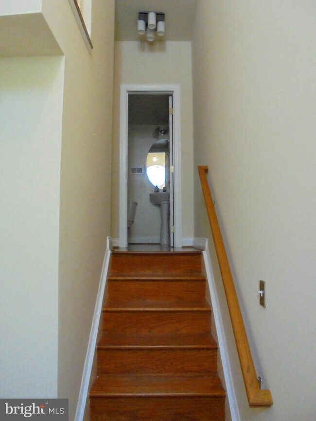 Foto del edificio - 5115 Grimm Dr