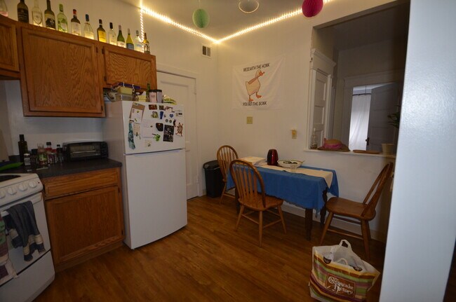 Foto del edificio - 1695 Beacon St