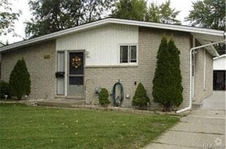 Building Photo - 8783 Lozen Dr