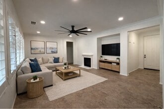 Building Photo - 16080 Begonia Ave