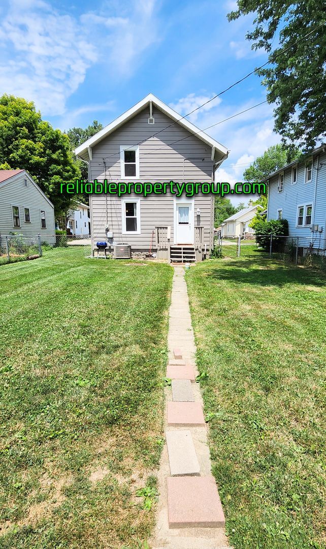 Foto del edificio - New Listing in Fort Wayne