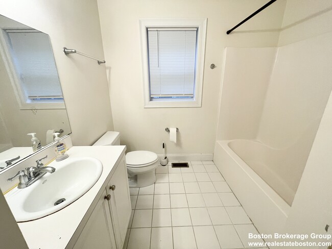 Bathroom - 128 Hillside St