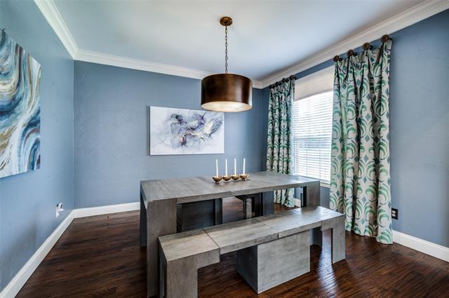 Foto del edificio - 4621 Hinton Dr
