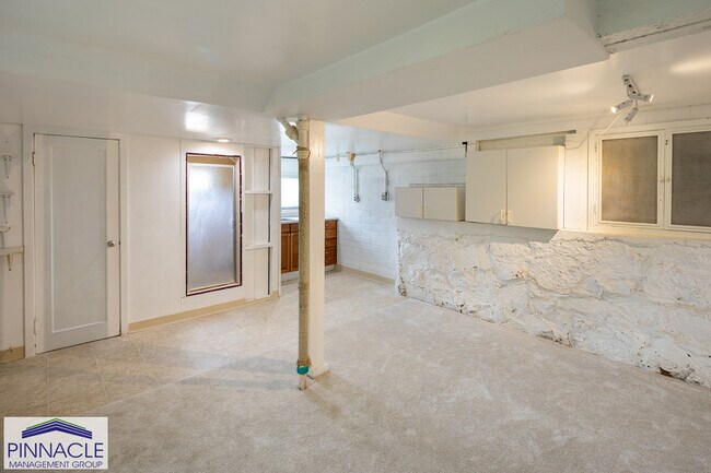 Building Photo - 3107 Oahu Ave