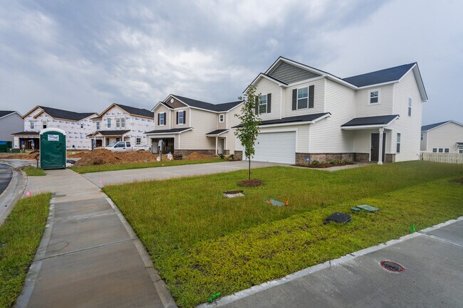 Foto del edificio - 37 Stetson Dr