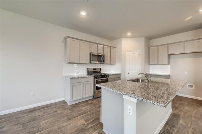 Foto del edificio - 212 Strand Ln