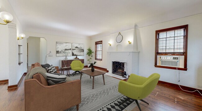 Foto del edificio - 4017 DuPont Ave S