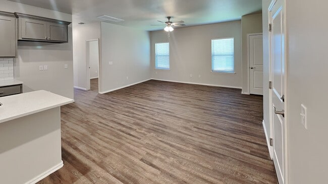 Photo - Luxury 3 Bedroom 2 Bathroom Duplex in Piedmont Schools (Neighborhood Park and Basketball Court)-L... House