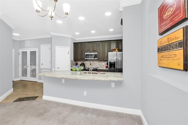 Building Photo - 8302 Portofino Dr