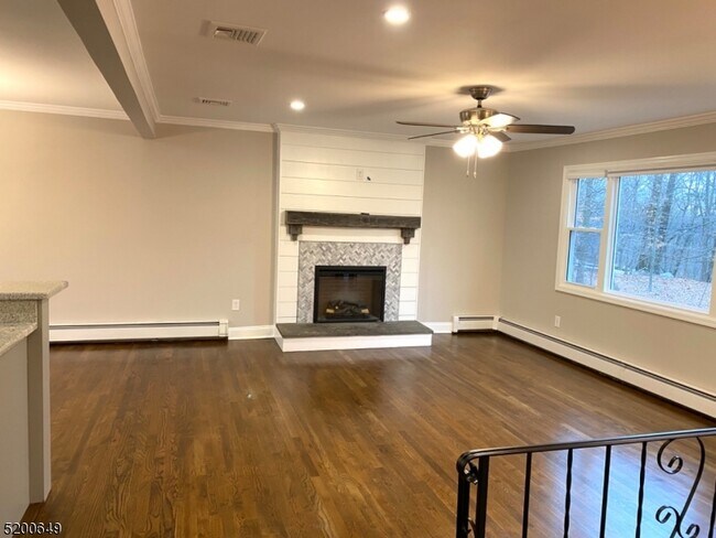 Building Photo - 23 Maines Ln
