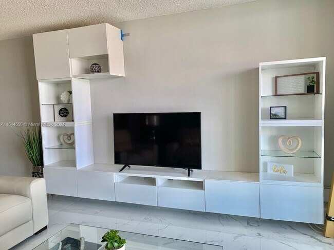 Foto del edificio - 3901 S Ocean Dr