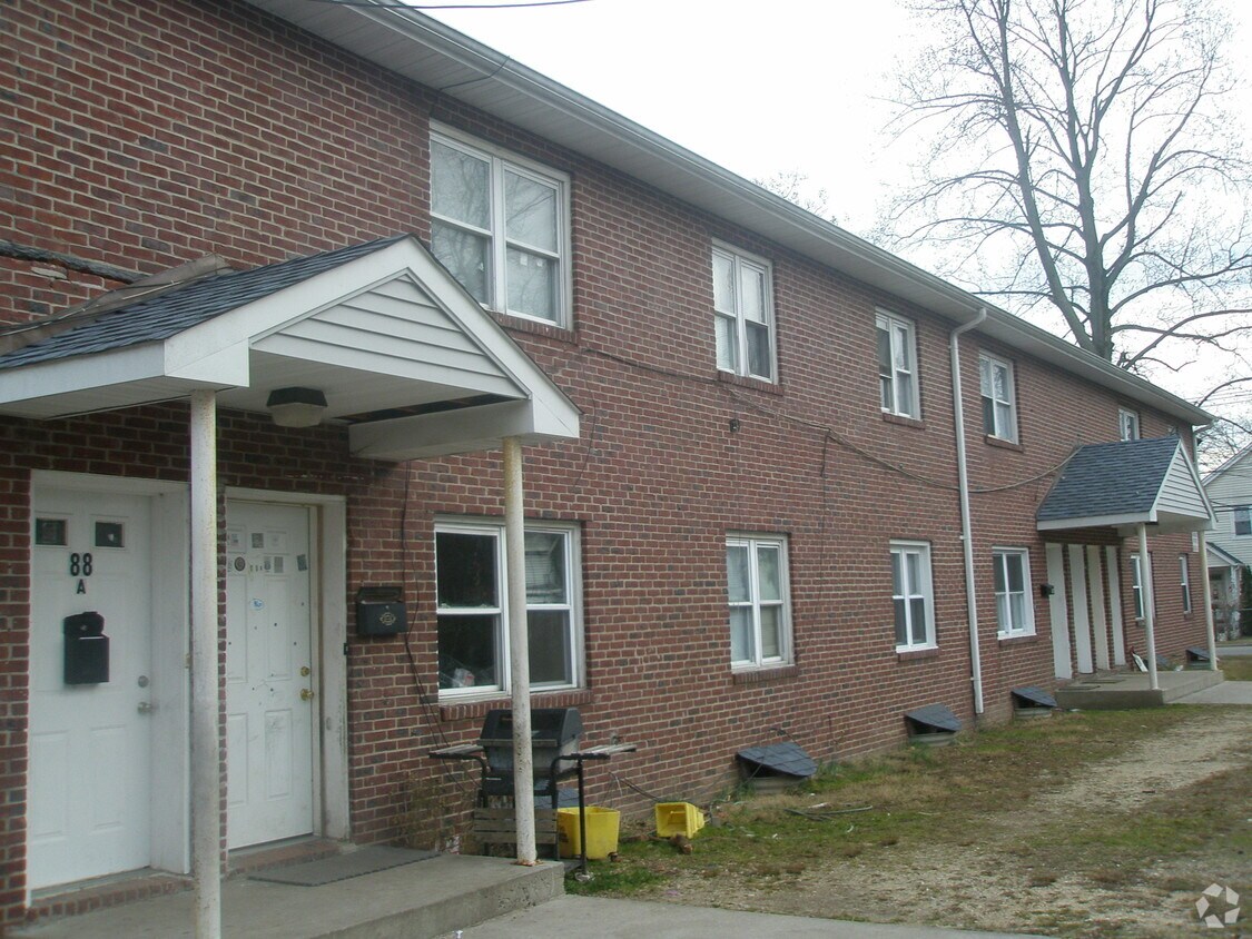 Building Photo - 88-92 4th Ave