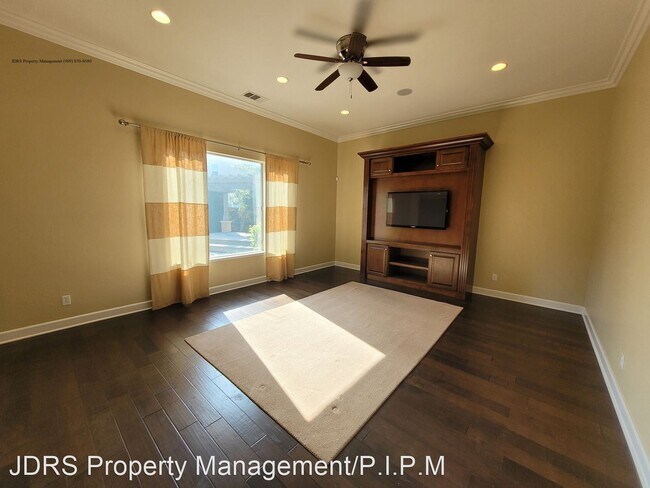 Building Photo - 5 br, 3 bath House - 13100 Early Crimson St