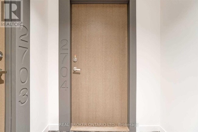 Photo du bâtiment - 15 Lower Jarvis St