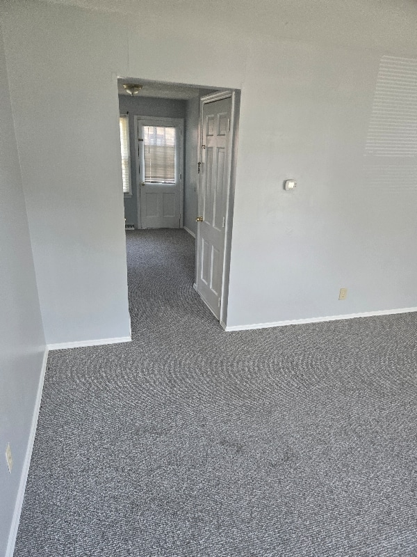 Building Photo - 7208 Glendale Ave