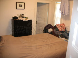 Building Photo - 27 Warner St