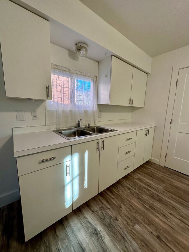 Foto del edificio - 8 Cord St