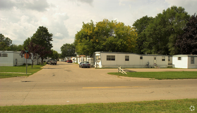 Building Photo - American Mobile Home Park