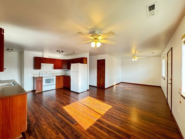 Building Photo - Nice Home in Kennewick