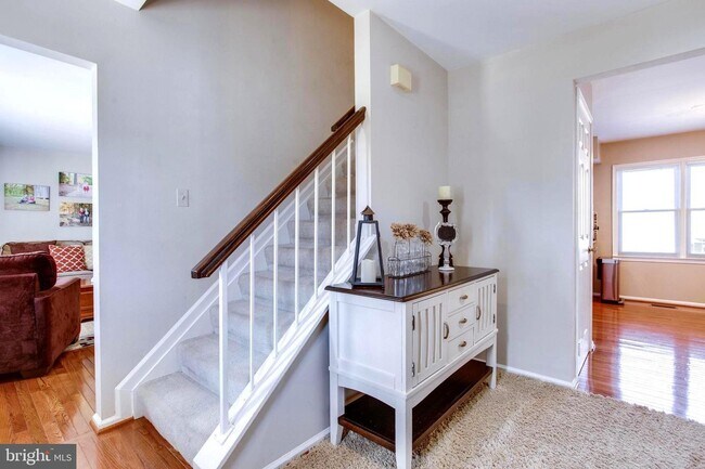 Building Photo - 3019 Steven Martin Dr