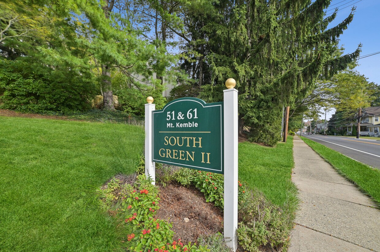 Foto principal - 51 Mount Kemble Ave