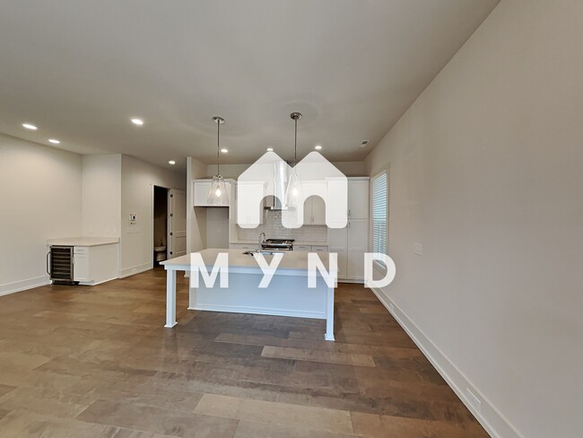 Foto del edificio - 2600 Mason Circle Unit A