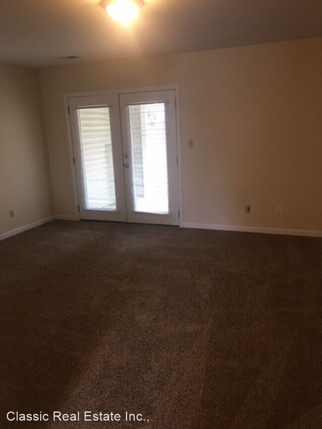 Foto del edificio - 2 br, 1.5 bath House - 404 B Mt Tabor Road