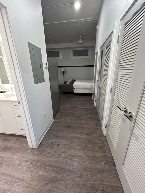 Building Photo - 600 Shawnee St